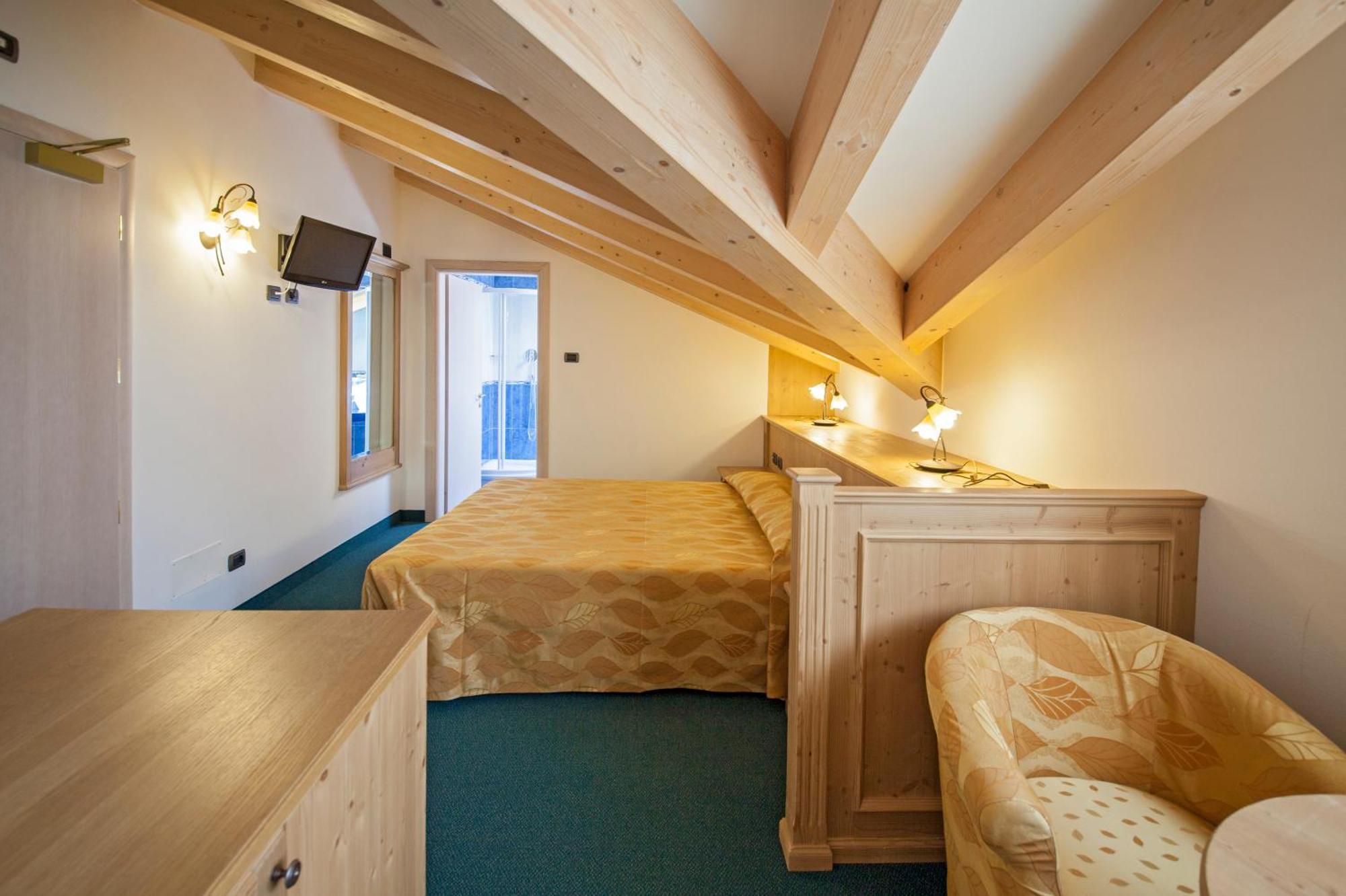 Family Hotel Andes - Only For Family Vigo di Fassa Zimmer foto